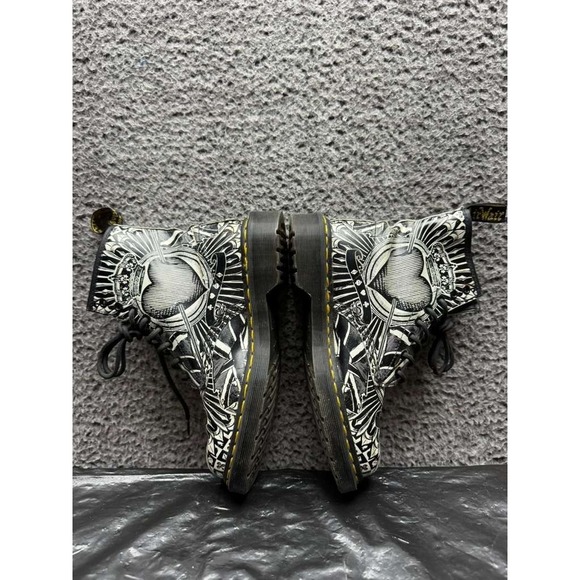 Dr. Martens 1460 Playing Card Backhand Print Boots Multicolor Unisex 6M / 7L US - Picture 7 of 12